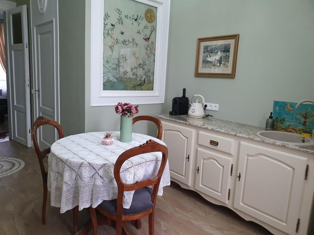 Elisabeth Apartment Oradea Exterior photo
